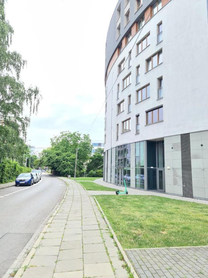 Dworska Studio Apartment Krakow Luaran gambar